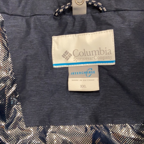 Columbia jacket. - Picture 7 of 9